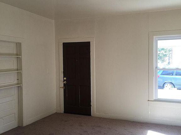 2nd image of 104 S 16th Ave