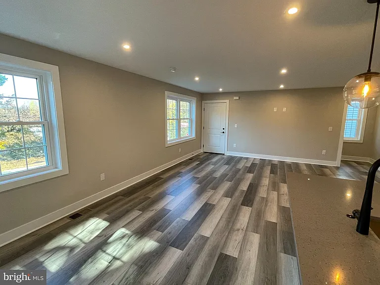 505 S Orange St #1 — Photo 10