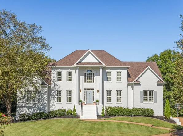 704 Trotters Ct, Franklin, TN 37067