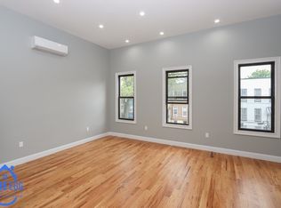 289 Hemlock St #3, Brooklyn, NY 11208