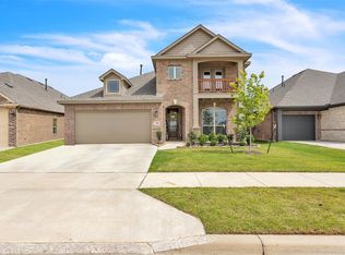 4444 Blue Mist Dr, Crowley, TX 76036