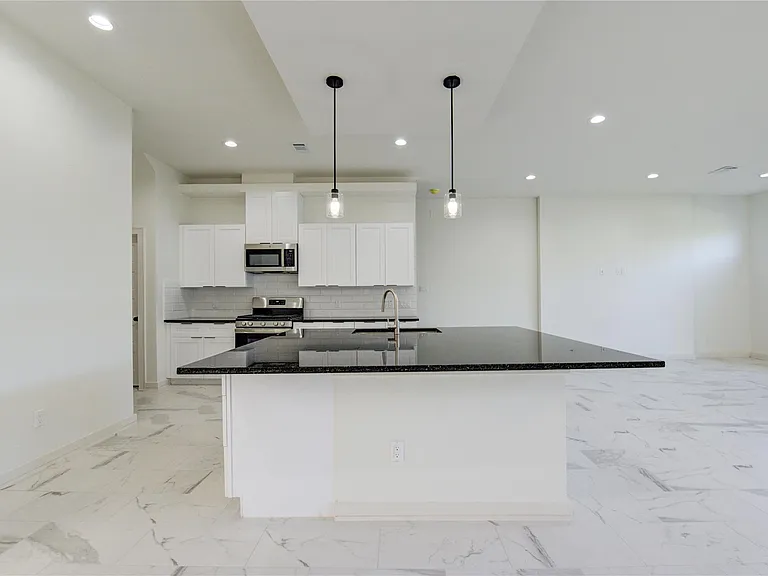 2922 El Fenice Ln — Photo 32