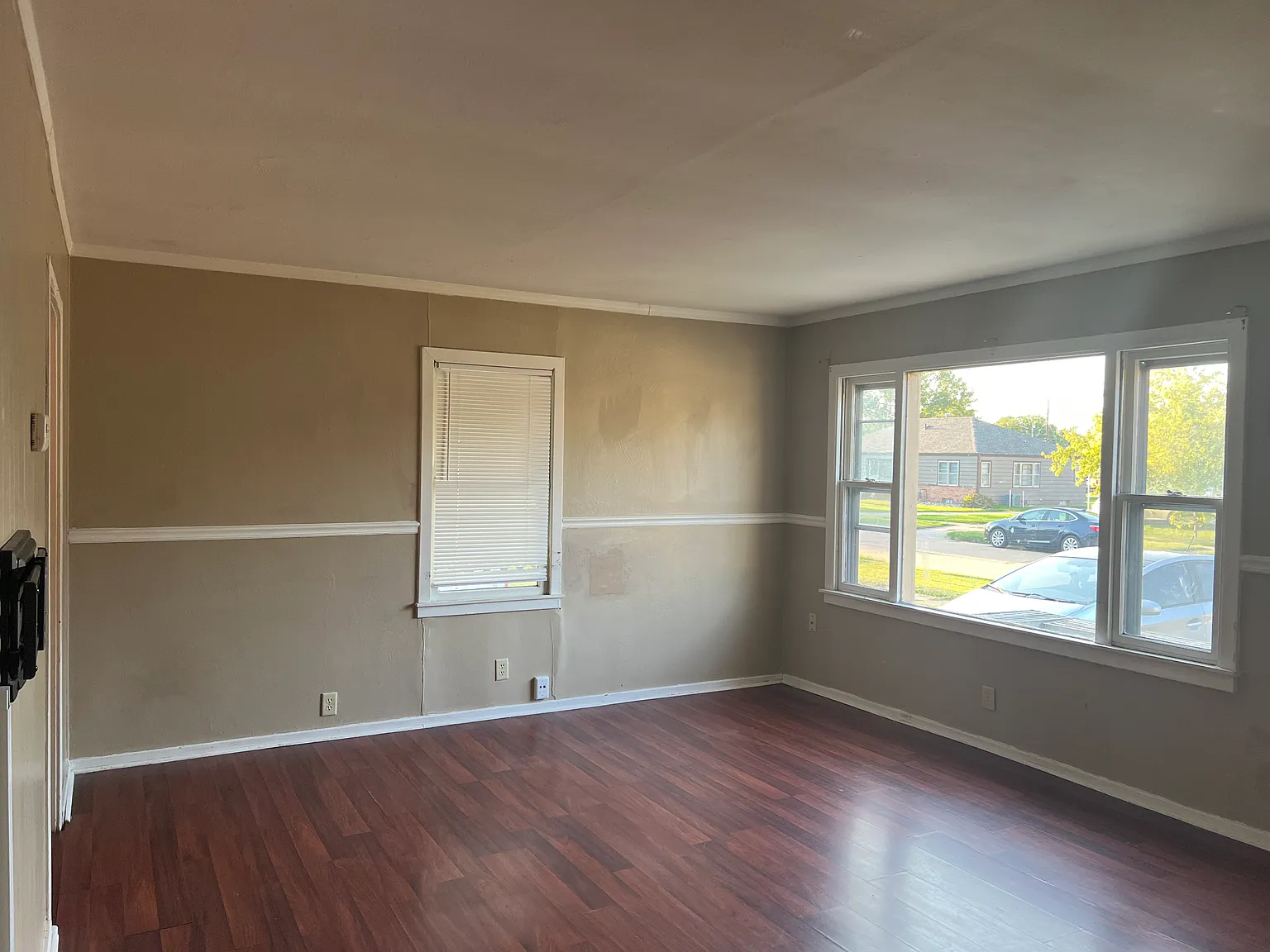 2 bed, 832 sqft, $1,000 — Photo 2