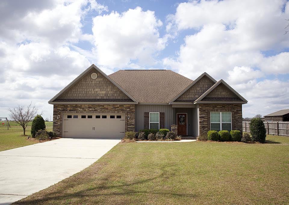 1st image of 920 Windmill Rd