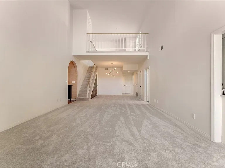 1567 Westholme Ave #4A — Photo 3