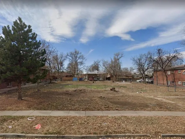 1915 Dallas Street, Aurora, CO 80010