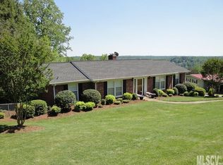 124 Skyline Road Ext, Hickory, NC 28601