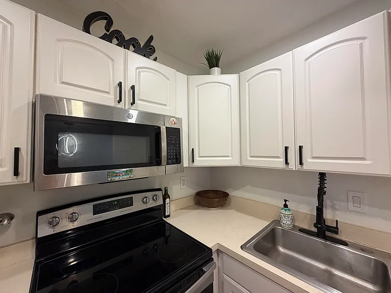180 Cypress Club Dr #815 — Photo 21