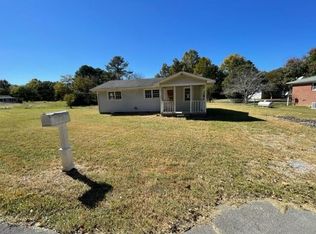 54 Stephens Rd SE, Silver Creek, GA 30173