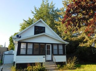 1818 24th St, Two Rivers, WI 54241