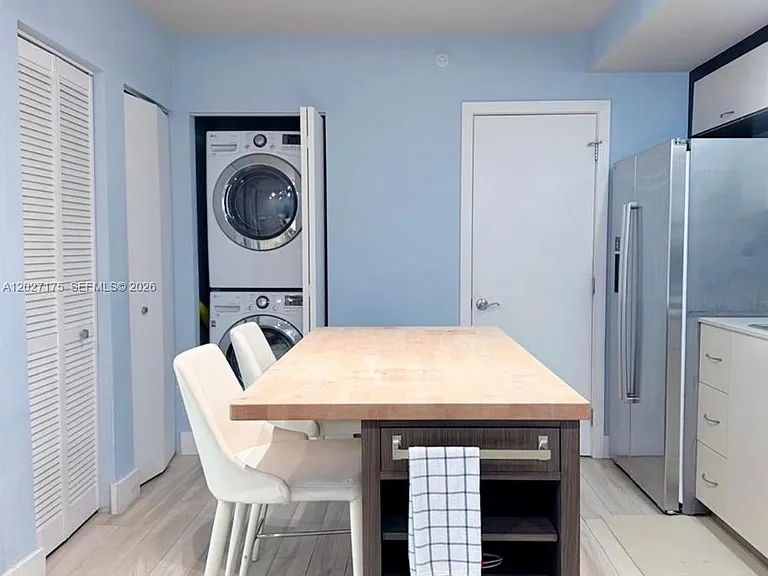 2135 Washington Ct #7 — Photo 19