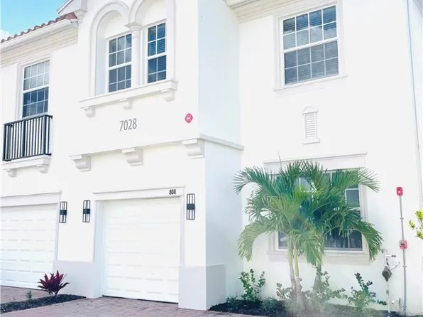 7028 Ambrosia Ln APT 801, Naples, FL 34119