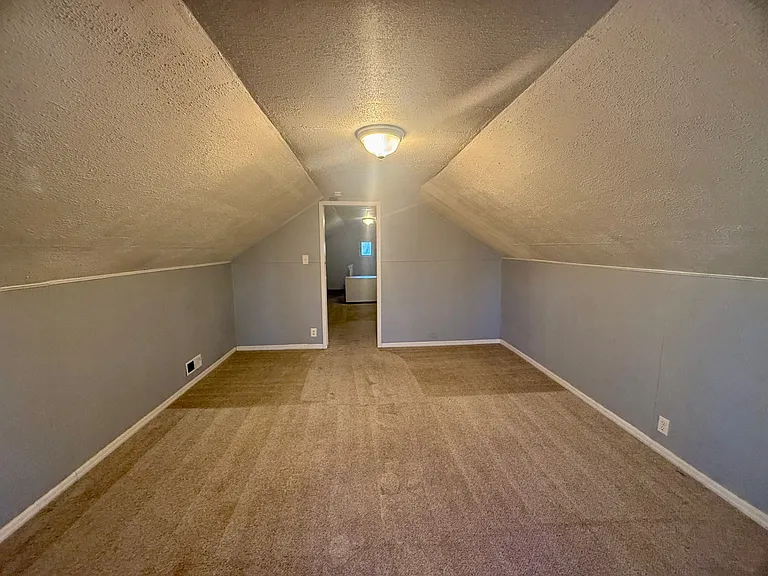 4315 Fawcett Ave — Photo 21