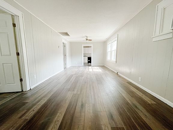 5th image of 1804 N Ball Ave