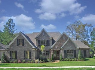 4549 Whisper Spring Dr, Collierville, TN 38017