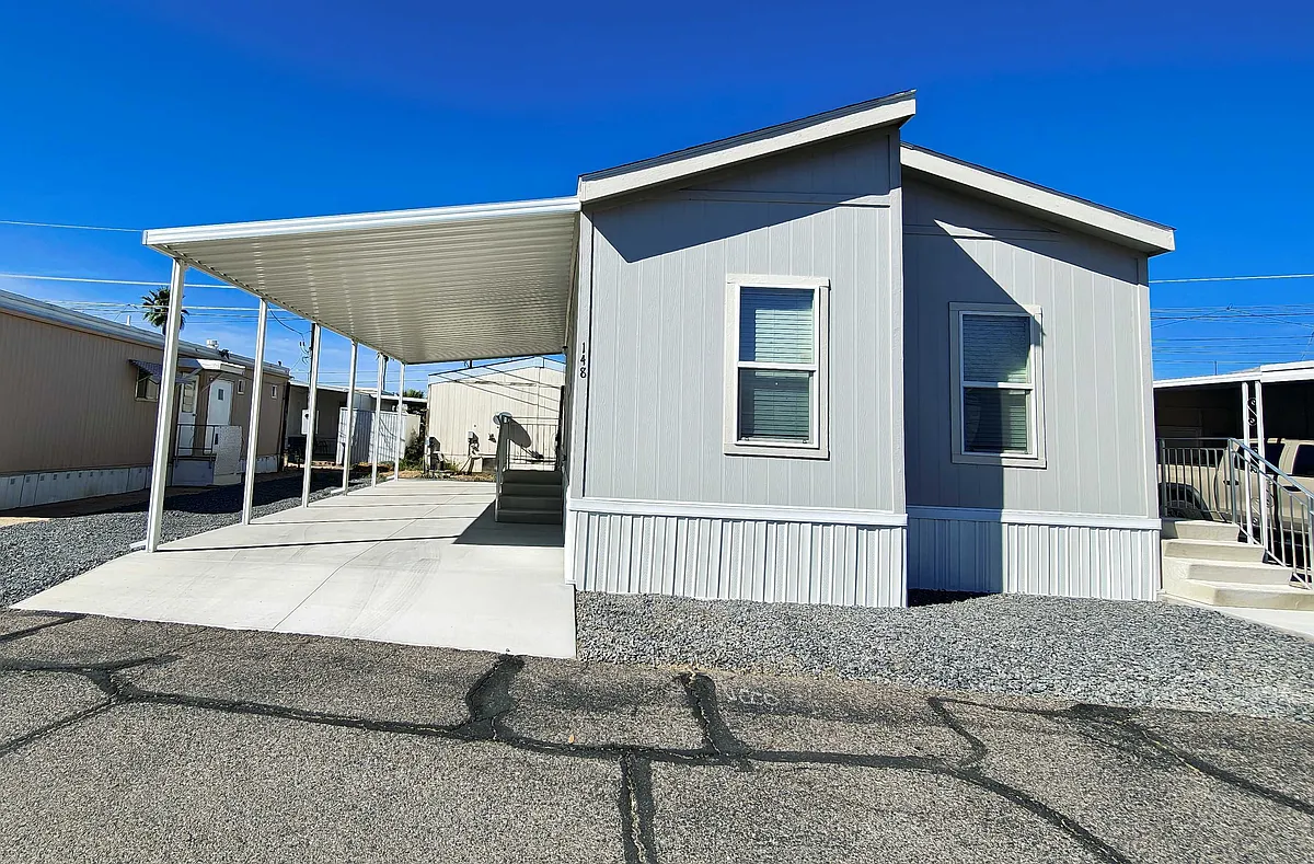 Building Photo - 16005 N 32nd St #148