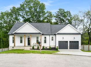 106 Dale Ct, Columbia, TN 38401