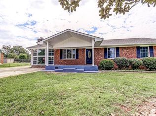 101 E Chamblee Dr, Salisbury, NC 28147