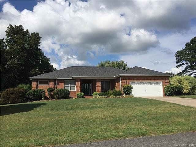 1st image of 109 Pine Lake Dr