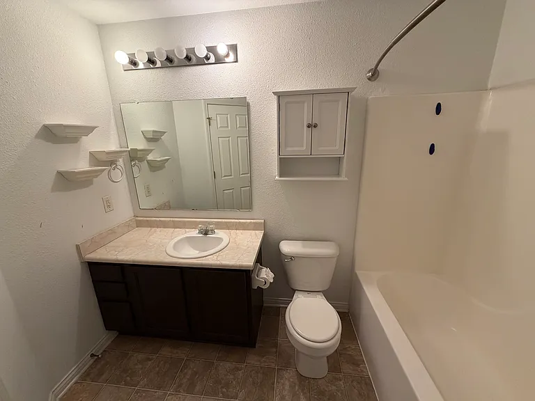 3057 Armory Dr — Photo 13