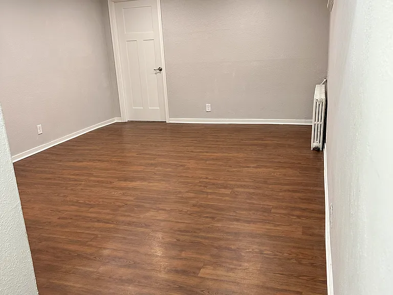 1844 Grand Ave — Photo 26