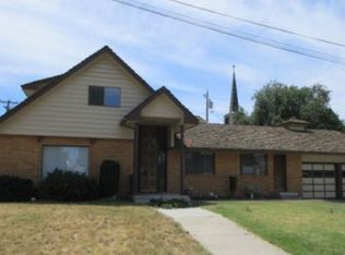 565 Franklin Ct, Sunnyside, WA