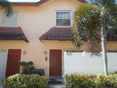 2429 NE 14th Street Cswy, Pompano Beach, FL, 33062