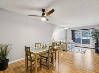 21 SW Dover Point SE #102, Calgary, AB T2B3K4