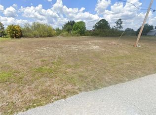 405 NE 17th Ter, Cape Coral, FL 33909