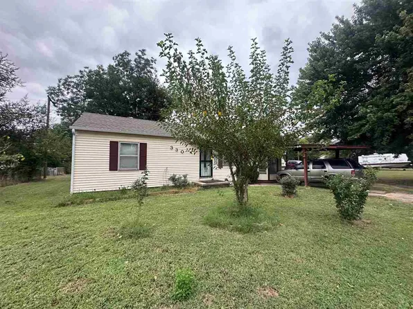 330 S Sunset St, Ponca City, OK 74601