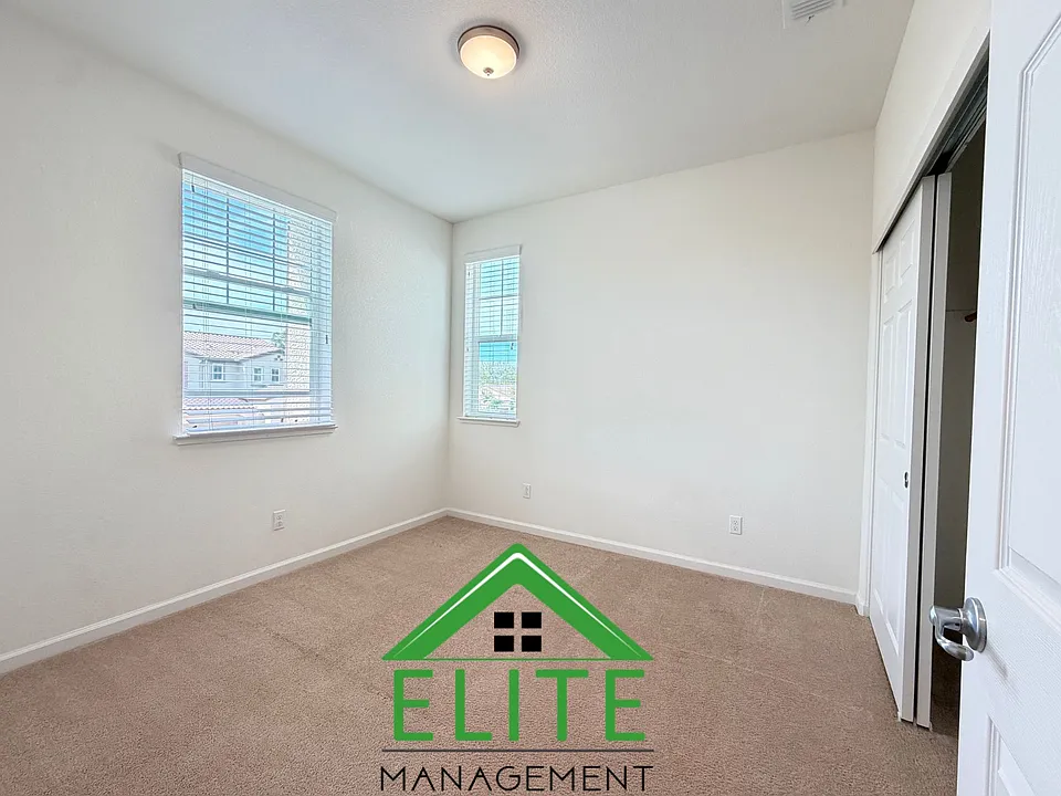 8809 Nakota Way