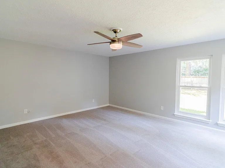 10 Coralvine Ct — Photo 21