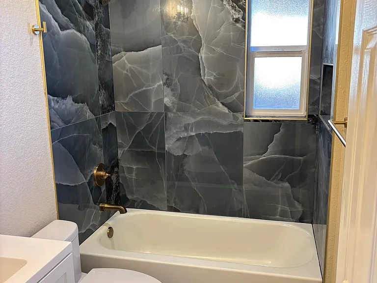 2220 Ames St #2220 — Photo 7