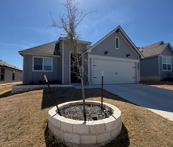 3716 Addison St — Photo 1