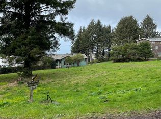 1175 King St, Yachats, OR