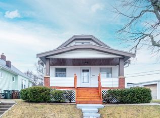 5220 Roseside Dr, Parma, OH 44134