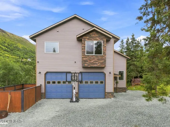 1797 W River Dr, Eagle River, AK 99577