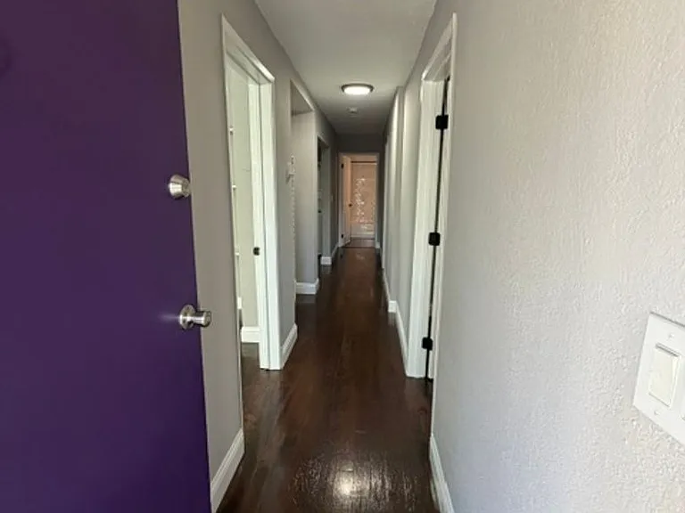 1115 Willow St — Photo 3