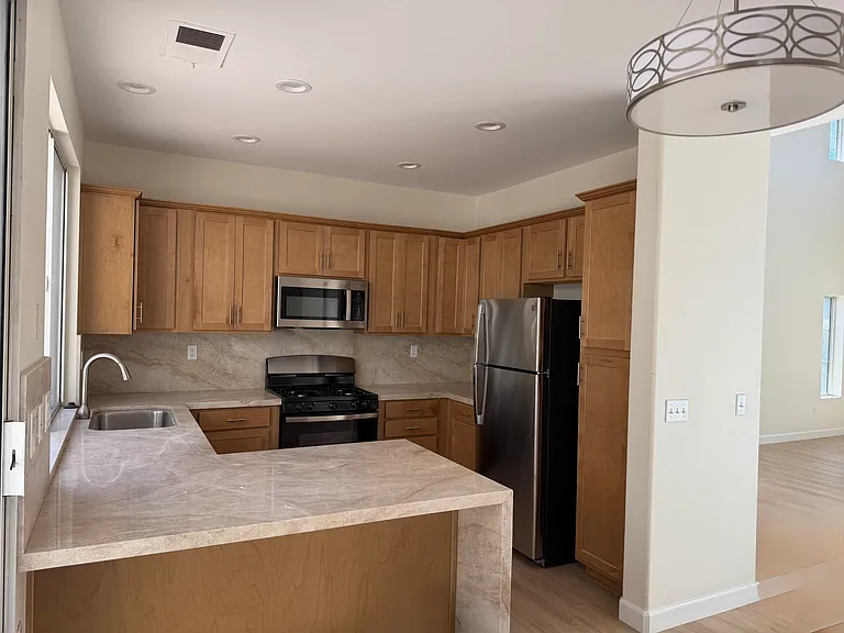 31699 Via San Carlos — Photo 3