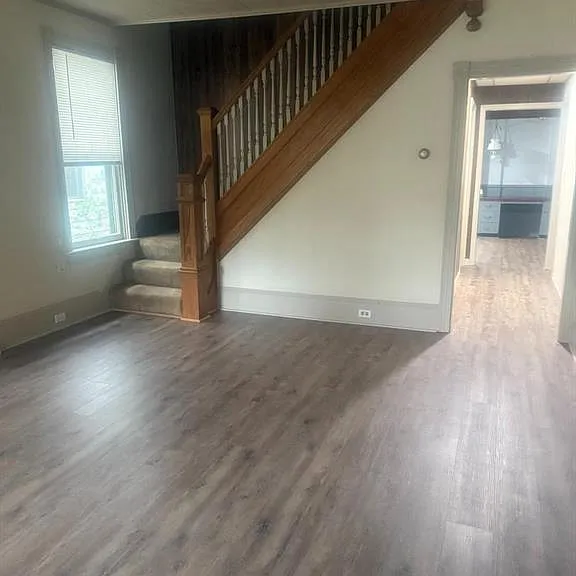 246 S Spruce St — Photo 2