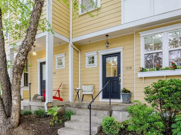 111 Melbourne Park #B, Charlottesville, VA 22901