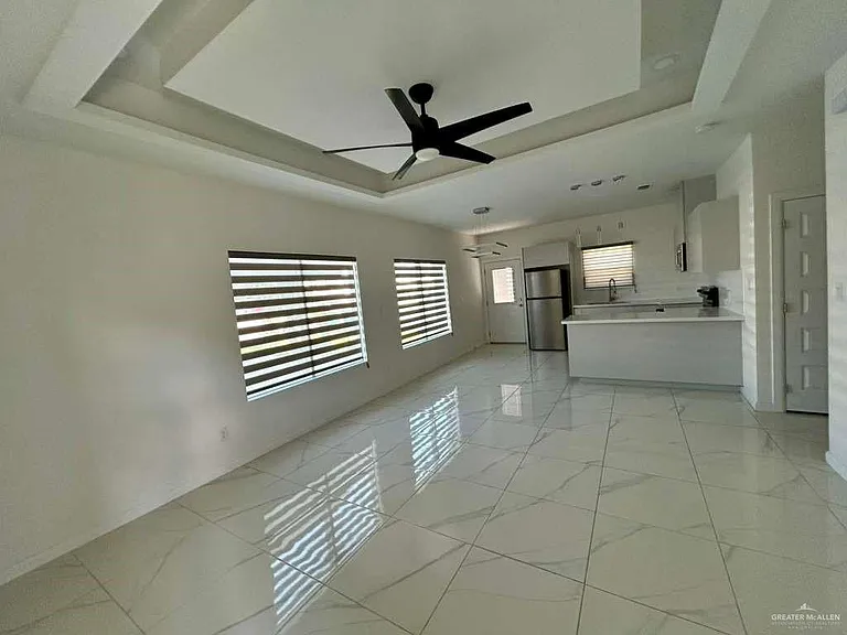 3512 S Dominique Dr — Photo 6