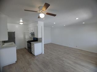 829 N San Vicente Blvd APT 10, West Hollywood, CA 90069