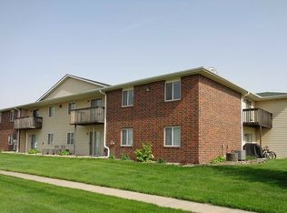 506 E 30th St #19, Fremont, NE 68025
