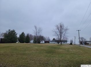 110 Wabash Ave, Carthage, IL 62321