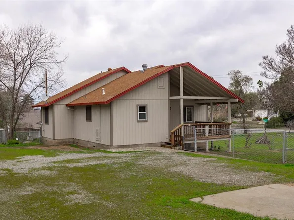 2035 Orange Dr, Penryn, CA 95663