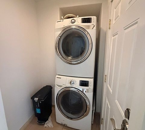 3rd image of 1299 Dolores St