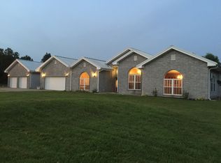720 S Farm Rd 89, Springfield, MO 65802
