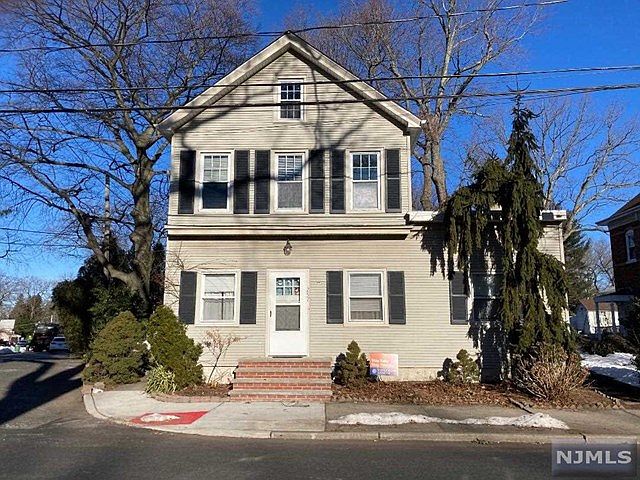 1st image of 257 Erie Ave
