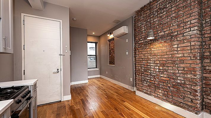 1st image of 422 Rogers Ave #B4